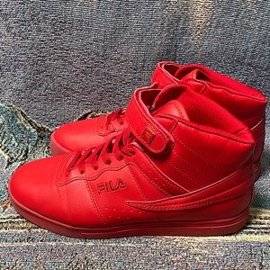 Fila Vulc 13 Tonal High Top in Red